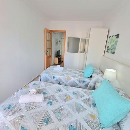 Suecia Lirio Apartment Лос Кристианос Екстериор снимка